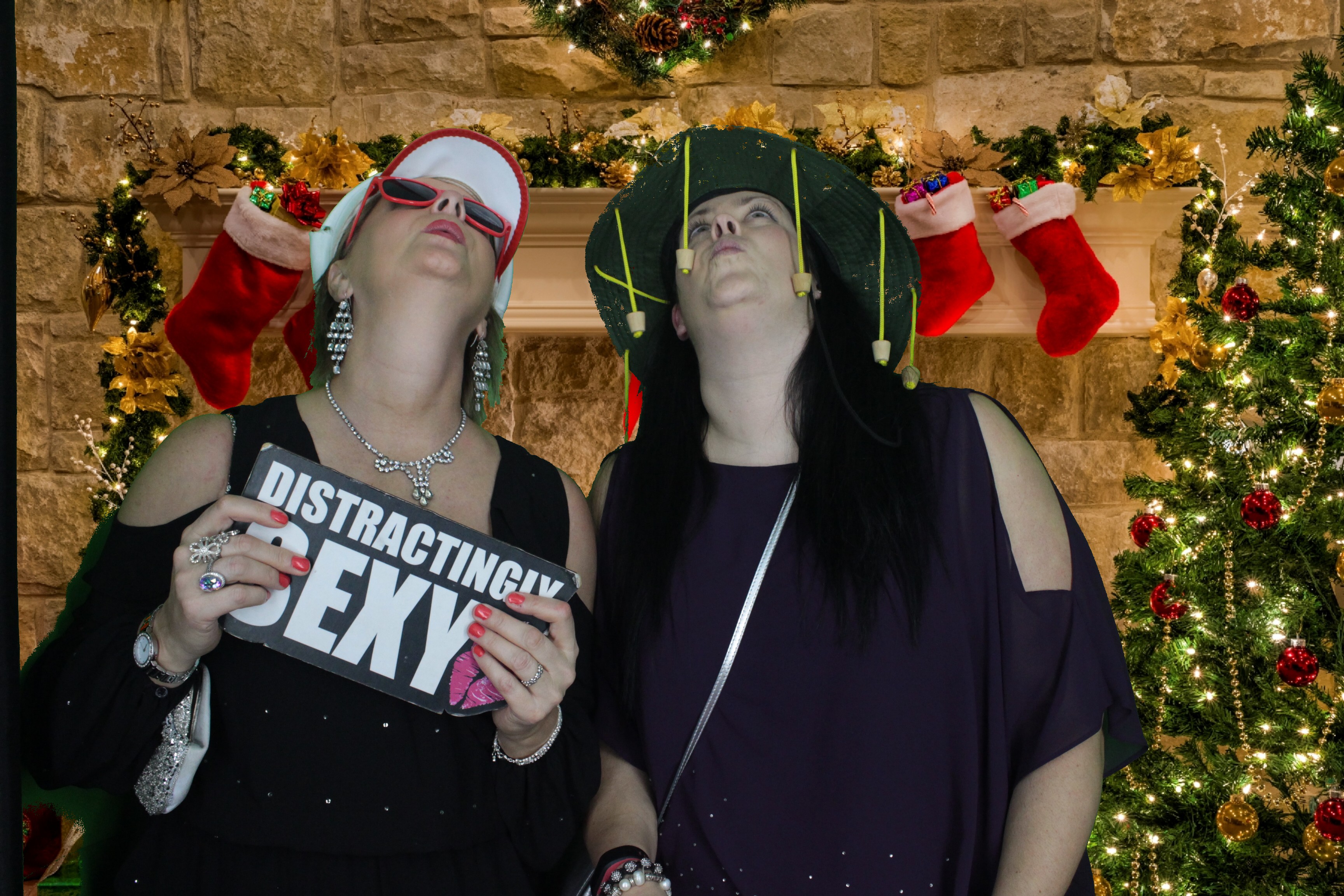 One Line Christmas Party | View more photos from the event at gallery.myphotoboothexperience.co.uk/u/MyPhotoBoothExperienceLtd/One-Line-Christmas-Party